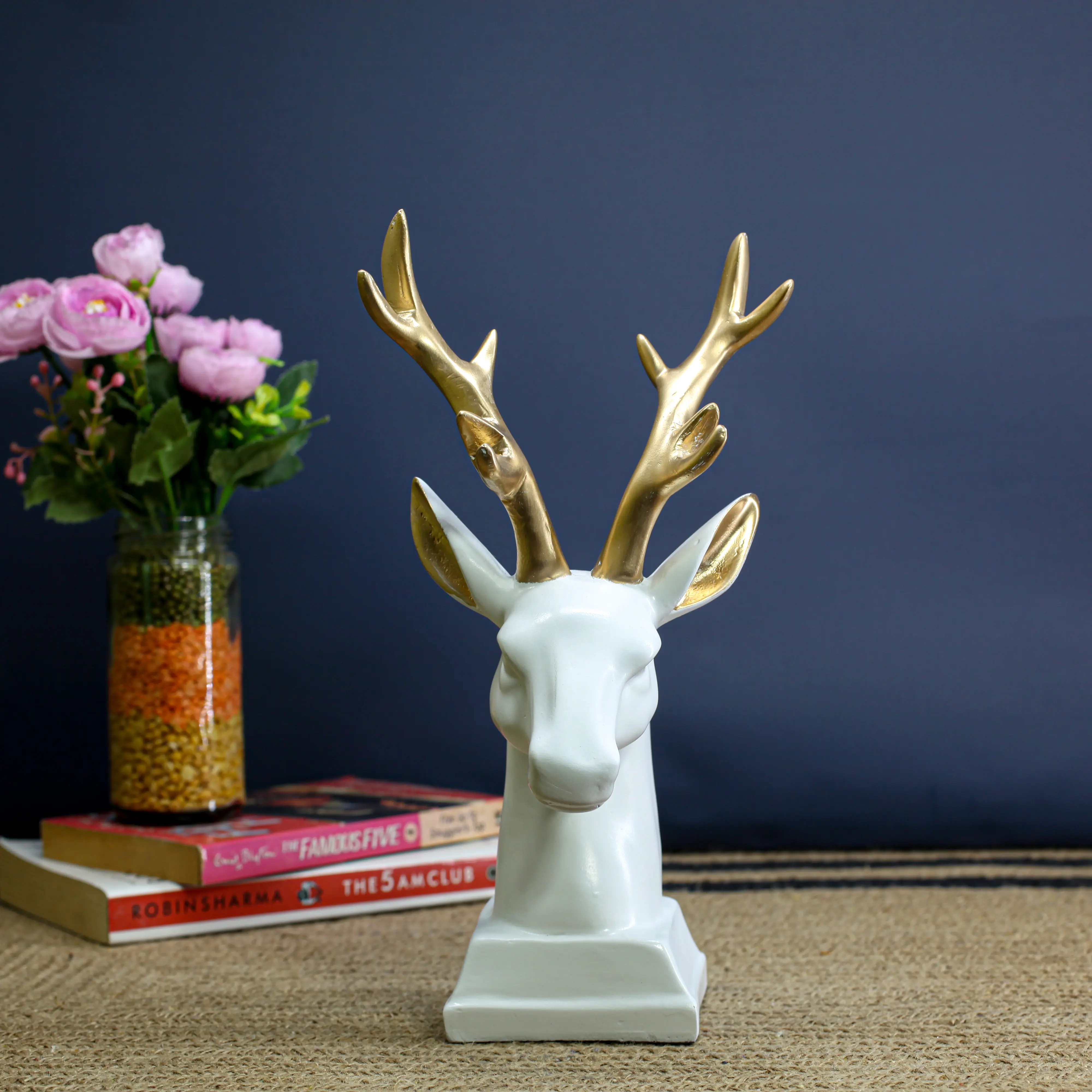 white-gold-polyresin-deer-head-statue.jpg
