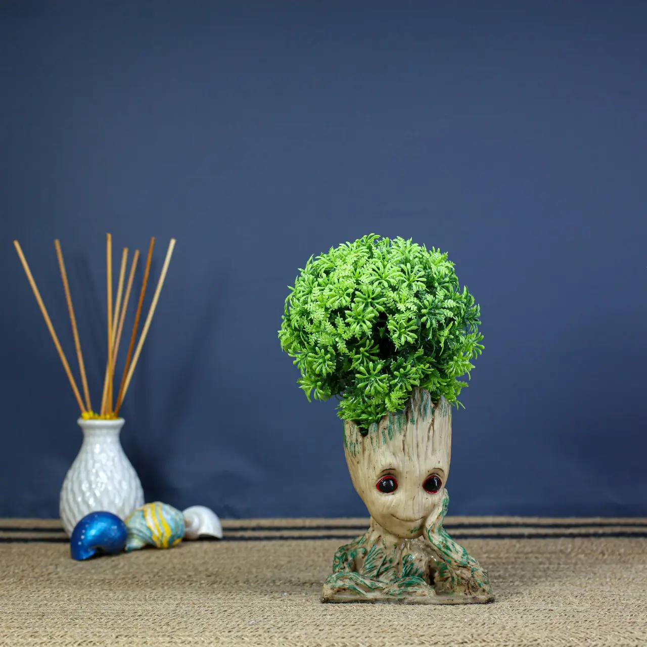 thinking-baby-groot-flower-pot-pen-holder.jpg