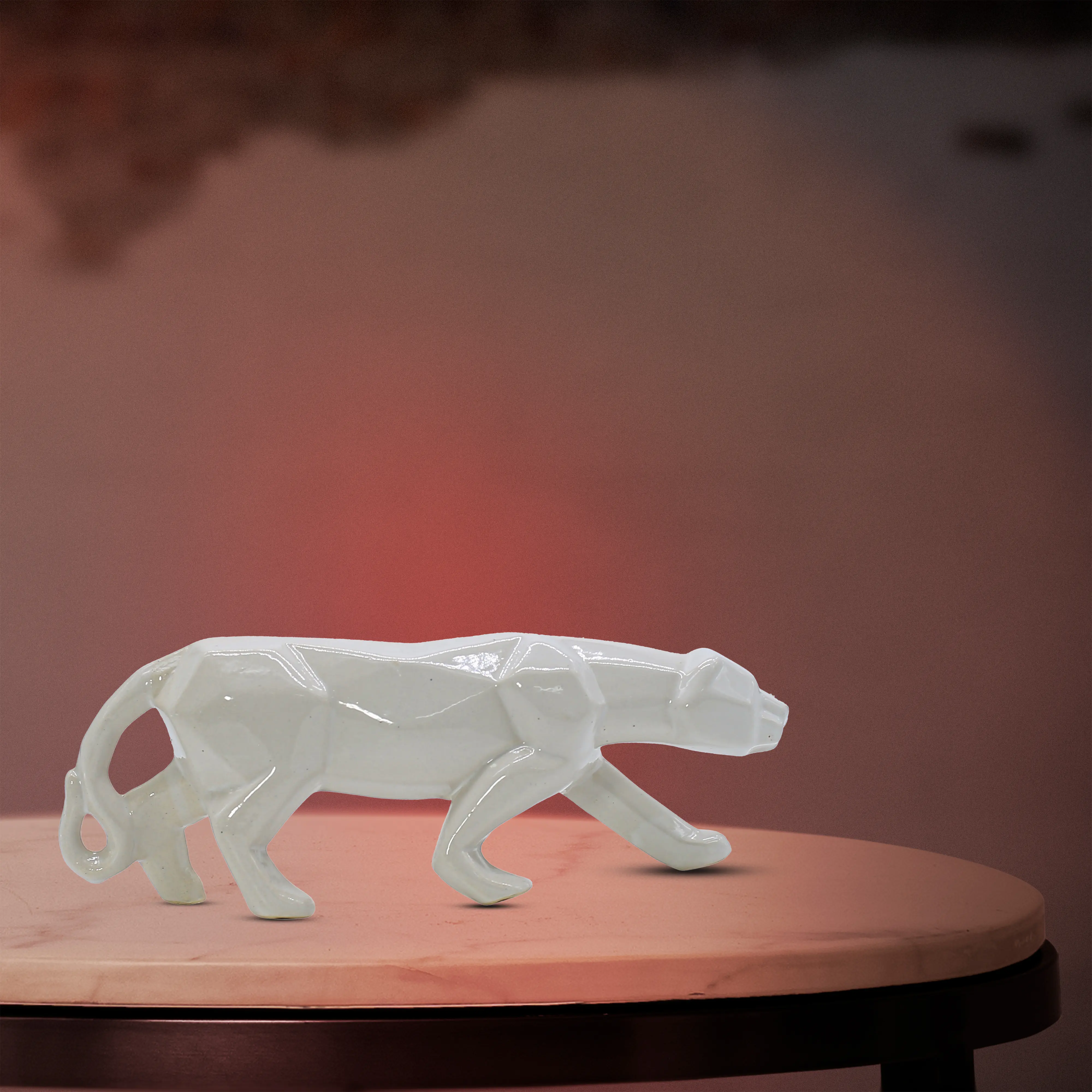 geometric-white-panther-statue-low-poly.jpg.