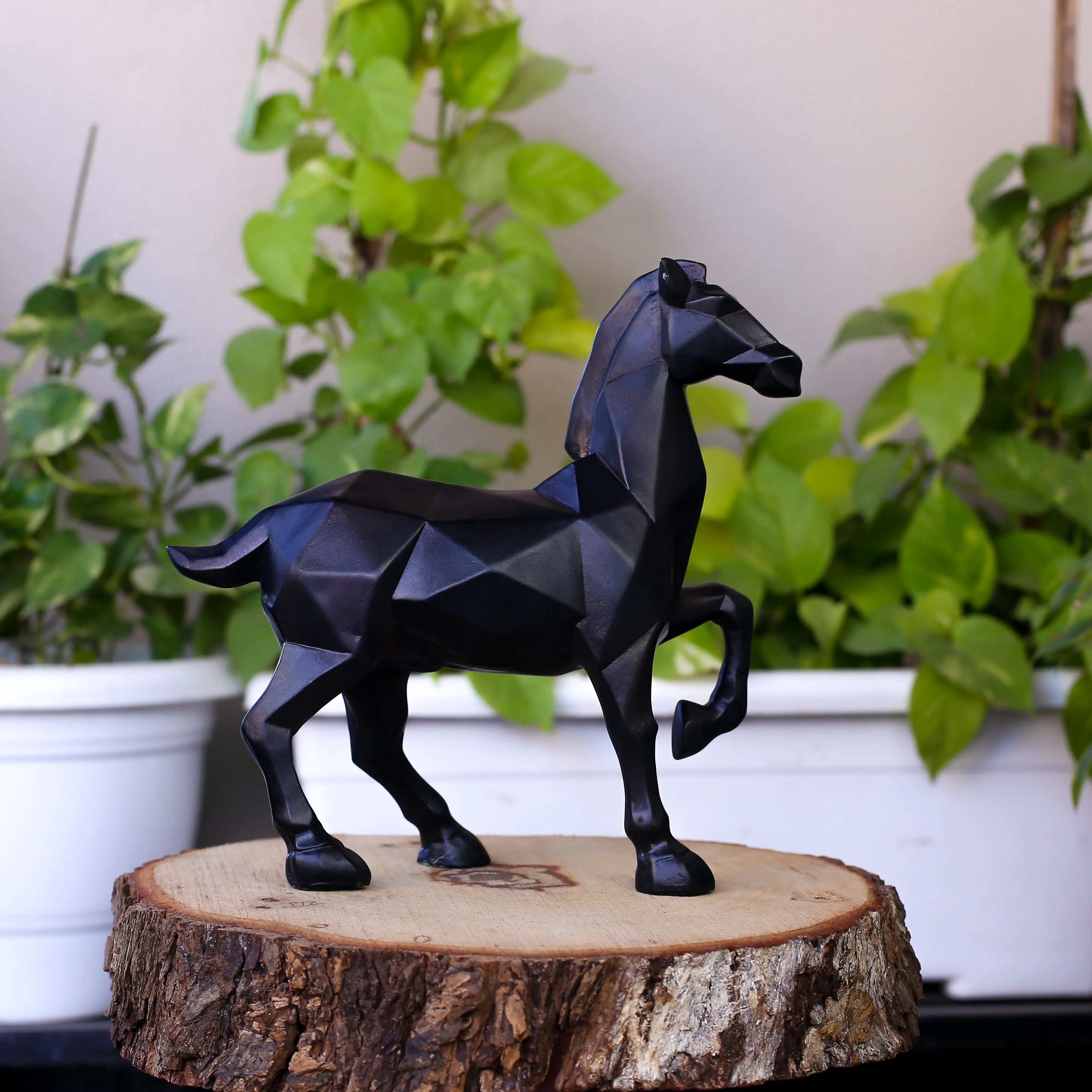 Standing Geometical Horse
